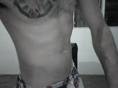 Snapshot of NoxxVx chatting on 7, 4, 2026 NoxxVx online show from 7, 4, 2026
