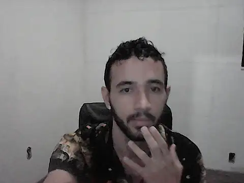 Snapshot of NoxxVx chatting on 6, 5, 2026 NoxxVx online show from 6, 5, 2026