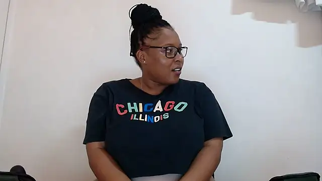 Snapshot of xxZoeyx chatting on 13, 3, 2025 xxZoeyx online show from 13, 3, 2025