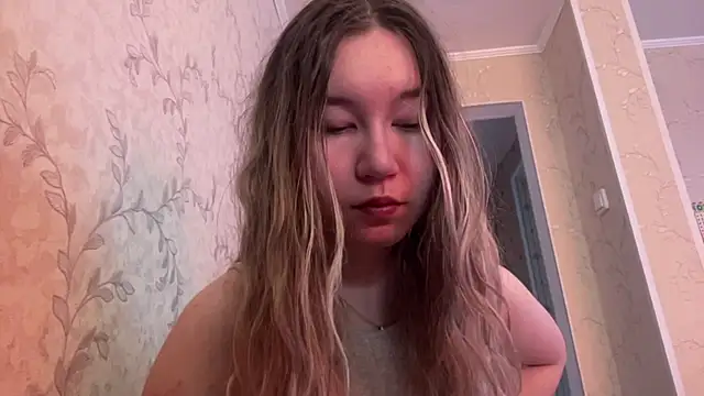 Snapshot of IreneOrbison chatting on 8, 4, 2026 IreneOrbison online show from 8, 4, 2026