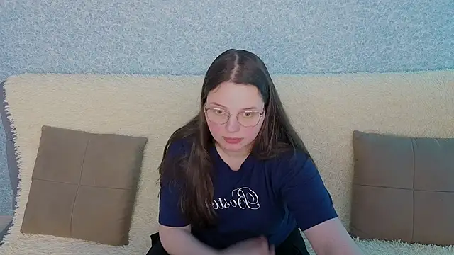 Snapshot of SofiDreamm chatting on 25, 4, 2026 SofiDreamm online show from 25, 4, 2026