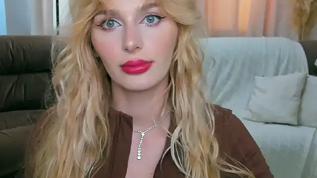 blonde  flirt online show from 18, 4, 2026