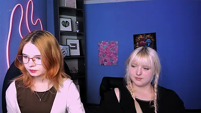 Snapshot of callmevivien chatting on 15, 4, 2026 callmevivien online show from 15, 4, 2026