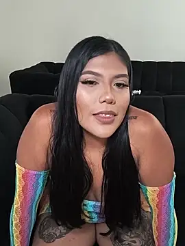 aleenavarro online show from 18, 6, 2026