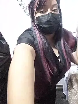 sweetadamisoffice online show from 17, 4, 2026