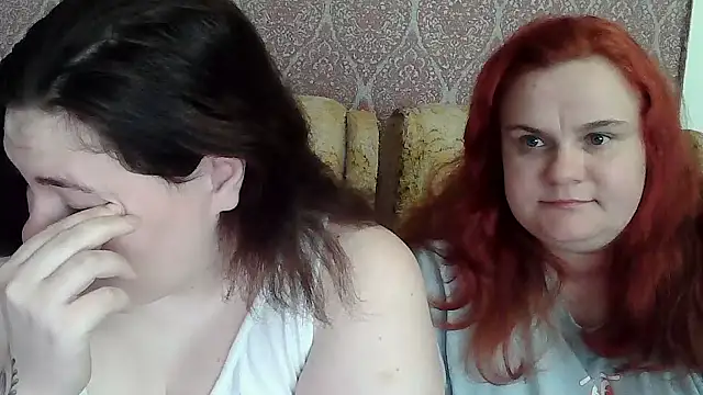 Snapshot of AmirahLaveyQx chatting on 3, 4, 2026 AmirahLaveyQx online show from 3, 4, 2026