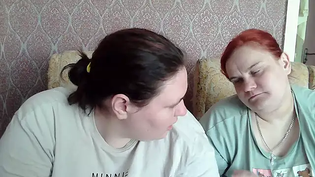 Snapshot of AmirahLaveyQx chatting on 5, 4, 2026 AmirahLaveyQx online show from 5, 4, 2026