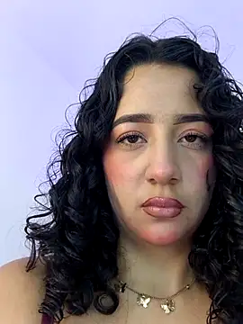 bella swwan  online show from 12, 4, 2026