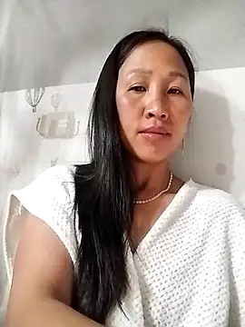 Snapshot of Lisa-aa chatting on 11, 5, 2026 Lisa-aa online show from 11, 5, 2026