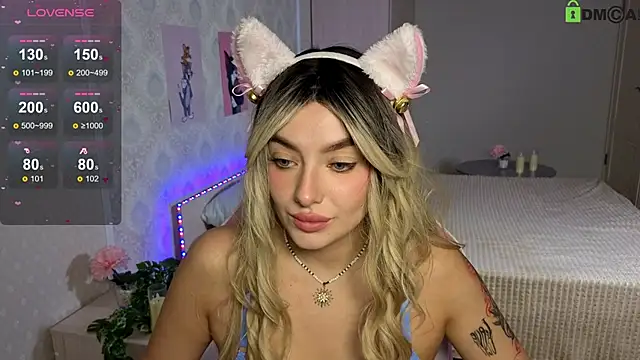 Snapshot of Emily_Bloom_119 chatting on 8, 5, 2026 Emily Bloom 119 online show from 8, 5, 2026