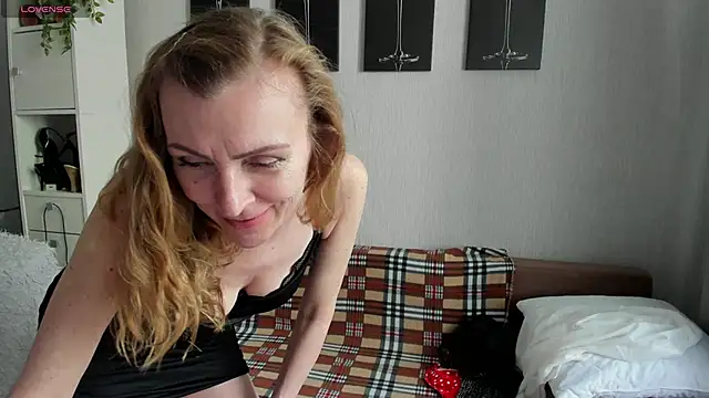 Snapshot of verywetforyou chatting on 22, 4, 2026 verywetforyou online show from 22, 4, 2026