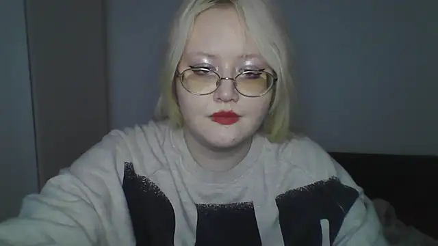 Snapshot of Elayne_Sweet chatting on 16, 5, 2026 Elayne Sweet online show from 16, 5, 2026
