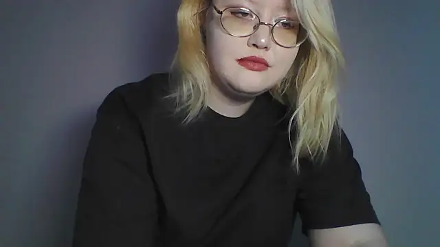 Snapshot of Elayne_Sweet chatting on 25, 6, 2026 Elayne Sweet online show from 25, 6, 2026