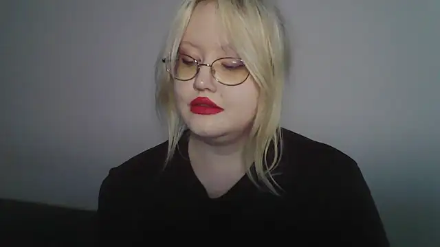 Snapshot of Elayne_Sweet chatting on 27, 6, 2026 Elayne Sweet online show from 27, 6, 2026