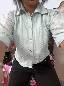 Snapshot of miss_aaashikaa chatting on 22, 4, 2026 miss aaashikaa online show from 22, 4, 2026