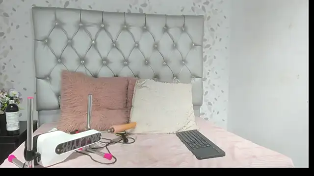 Snapshot of brenda_sofia69 chatting on 28, 7, 2026 brenda sofia69 online show from 28, 7, 2026