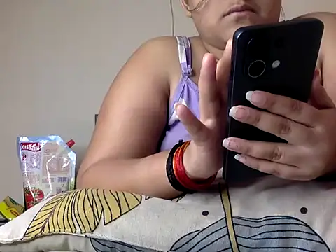 Snapshot of Bitchin_Riya chatting on 19, 6, 2026 Bitchin Riya online show from 19, 6, 2026