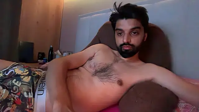 Snapshot of priyxh chatting on 17, 7, 2026 priyxh online show from 17, 7, 2026