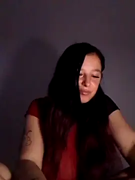 Snapshot of EmmaWillow chatting on 15, 4, 2026 EmmaWillow online show from 15, 4, 2026