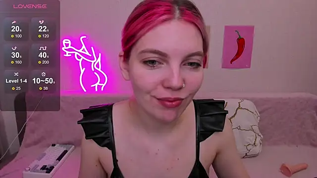 Snapshot of Marie_Reyess chatting on 25, 4, 2026 Marie Reyess online show from 25, 4, 2026