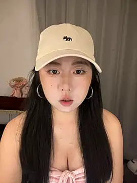 Snapshot of ooooBaby129 chatting on 18, 4, 2026 ooooBaby129 online show from 18, 4, 2026