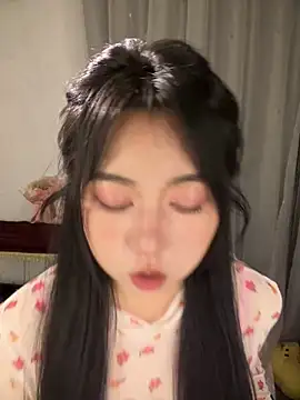Snapshot of ooooBaby129 chatting on 28, 4, 2026 ooooBaby129 online show from 28, 4, 2026