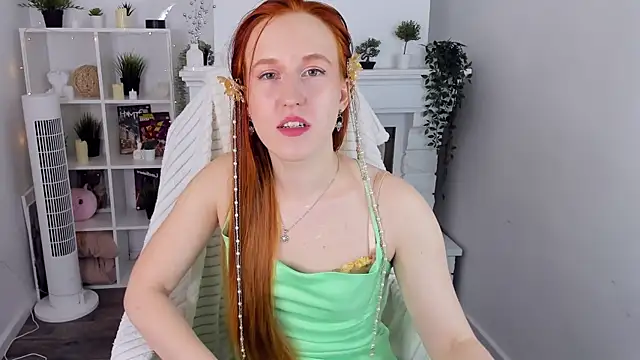 Snapshot of EvaBellea chatting on 14, 4, 2026 EvaBellea online show from 14, 4, 2026