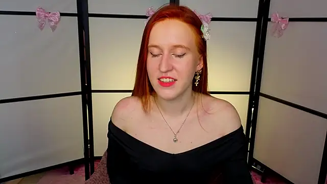 Snapshot of EvaBellea chatting on 9, 5, 2026 EvaBellea online show from 9, 5, 2026