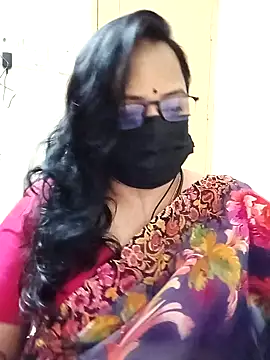 monisha cam online show from 7, 4, 2026