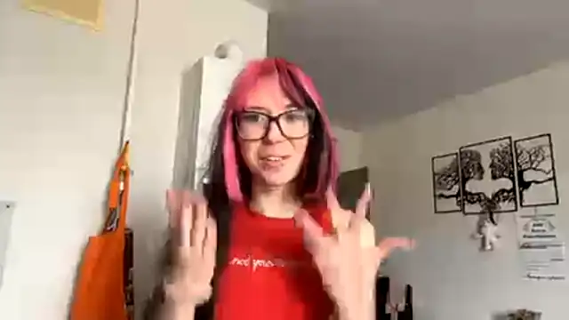 Snapshot of WifeAileen chatting on 14, 4, 2026 WifeAileen online show from 14, 4, 2026