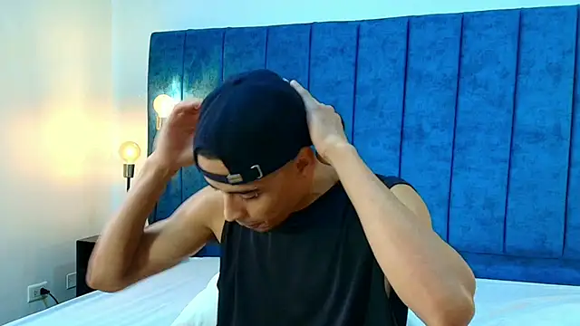 Pablo Cruzz online show from 7, 4, 2026