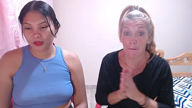 Snapshot of juliachannelhot chatting on 13, 4, 2026 juliachannelhot online show from 13, 4, 2026