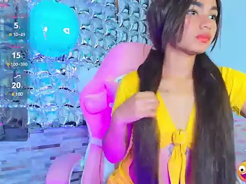 Snapshot of candy-paris chatting on 22, 5, 2026 candy-paris online show from 22, 5, 2026