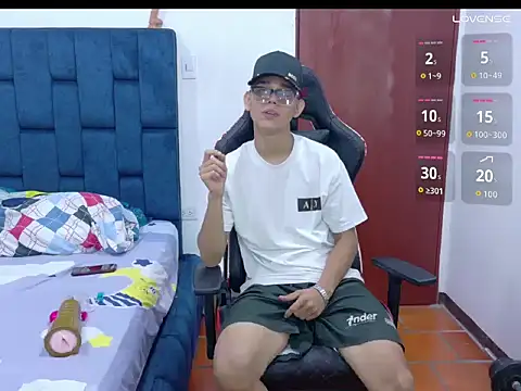 Alex teen 20c online show from 3, 4, 2026