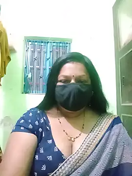 Snapshot of PINKI_024 chatting on 15, 5, 2026 PINKI 024 online show from 15, 5, 2026