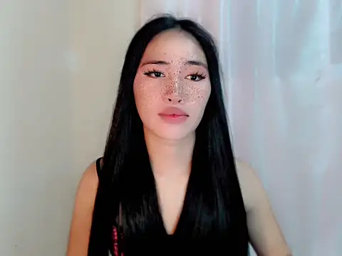 urasiankylie online show from 24, 4, 2026
