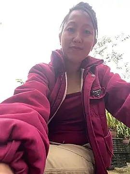 Snapshot of Huonglyna chatting on 29, 4, 2026 Huonglyna online show from 29, 4, 2026