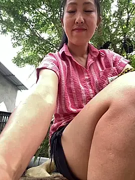 Snapshot of Huonglyna chatting on 21, 5, 2026 Huonglyna online show from 21, 5, 2026