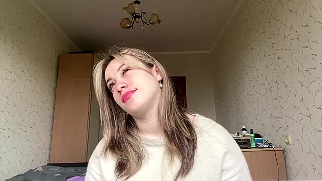 Snapshot of SpringSummers chatting on 30, 4, 2026 SpringSummers online show from 30, 4, 2026