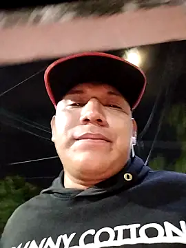 Snapshot of andry420 chatting on 5, 4, 2026 andry420 online show from 5, 4, 2026