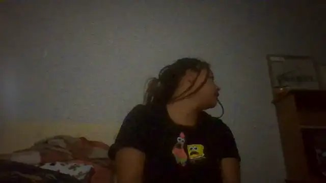 Snapshot of madzbailey chatting on 4, 4, 2026 madzbailey online show from 4, 4, 2026
