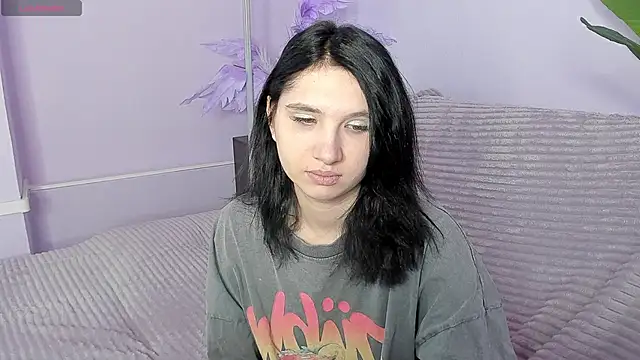 Snapshot of Kitty_Blondie chatting on 25, 4, 2026 Kitty Blondie online show from 25, 4, 2026