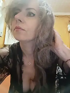 Snapshot of TaynaSecret chatting on 26, 5, 2026 TaynaSecret online show from 26, 5, 2026