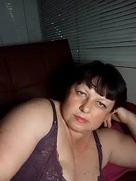 Snapshot of AuroKaria chatting on 11, 5, 2026 AuroKaria online show from 11, 5, 2026