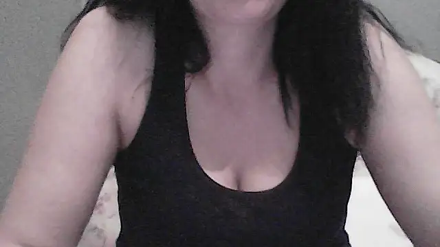 Snapshot of sara_41 chatting on 16, 4, 2026 sara 41 online show from 16, 4, 2026