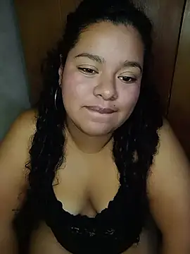 Snapshot of Curlysexy22 chatting on 7, 4, 2026 Curlysexy22 online show from 7, 4, 2026