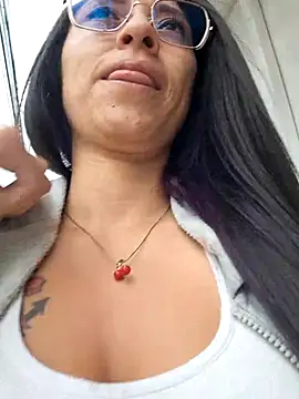 Snapshot of VALERY-94 chatting on 8, 4, 2026 VALERY-94 online show from 8, 4, 2026