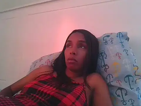 Snapshot of ZeynepLovely chatting on 12, 5, 2026 ZeynepLovely online show from 12, 5, 2026