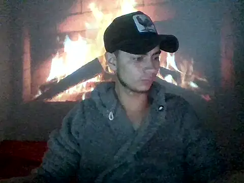 Snapshot of manulito260 chatting on 7, 8, 2026 manulito260 online show from 7, 8, 2026
