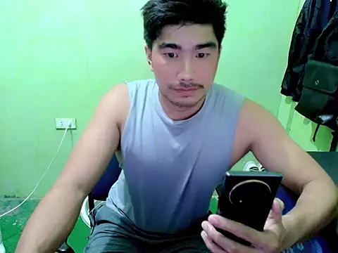 Snapshot of Hunkfireman chatting on 4, 4, 2026 Hunkfireman online show from 4, 4, 2026